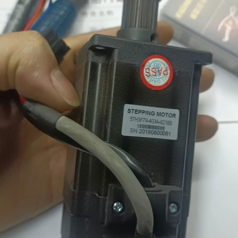 DAHAO Motor 57H3F79-403A-821BS geschlossene Schleife A15 X Achse Chinese Embroidery Machine EDH03-57H3F79-403A-821BS