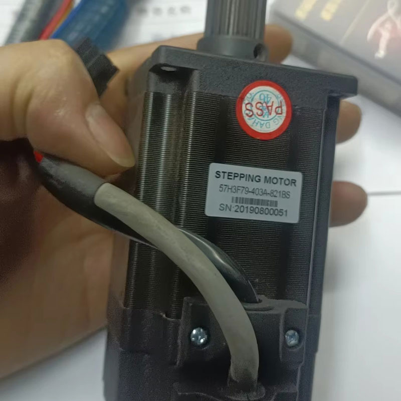 DAHAO Motor 57H3F79-403A-821BS geschlossene Schleife A15 X Achse Chinese Embroidery Machine EDH03-57H3F79-403A-821BS