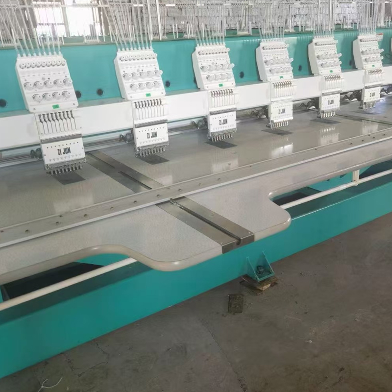 9 Nadel 22 Kopf 400 Kopf Entfernung hohe Geschwindigkeit Y750 verwendet Emboridery Maschine
